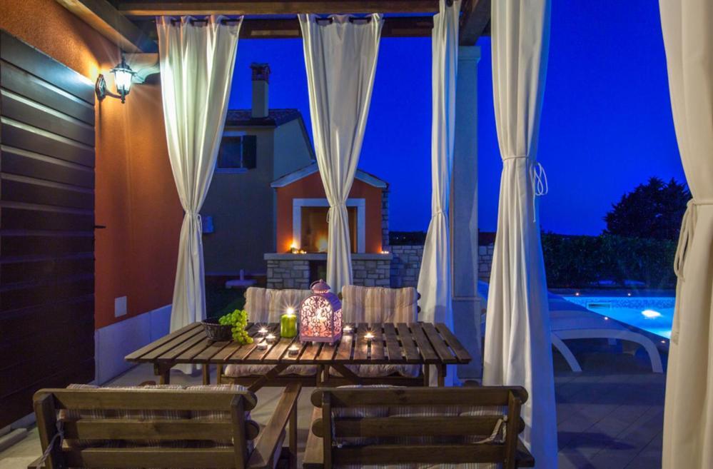 Villas Vilanija Umag Exterior photo